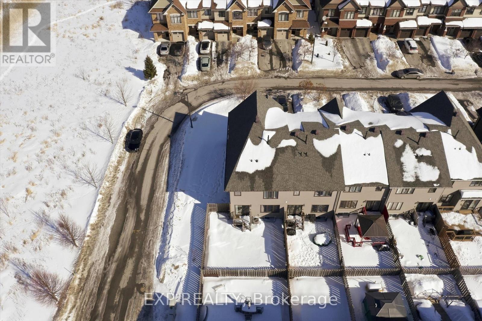 647 Petrichor Crescent