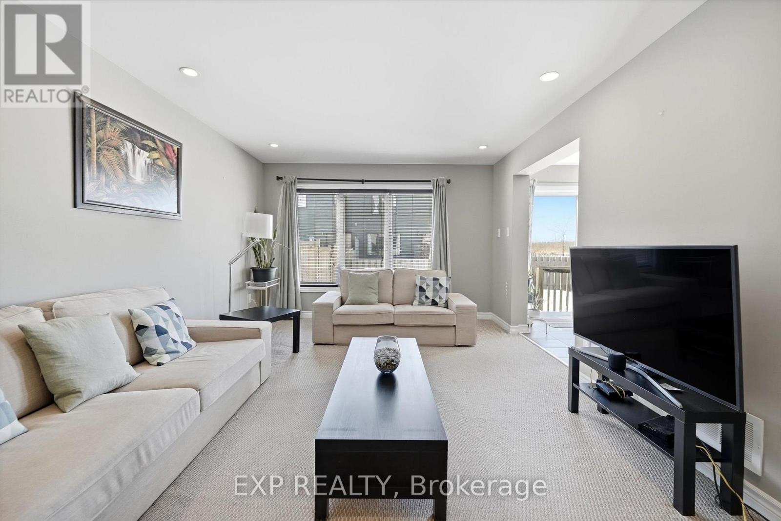 647 Petrichor Crescent