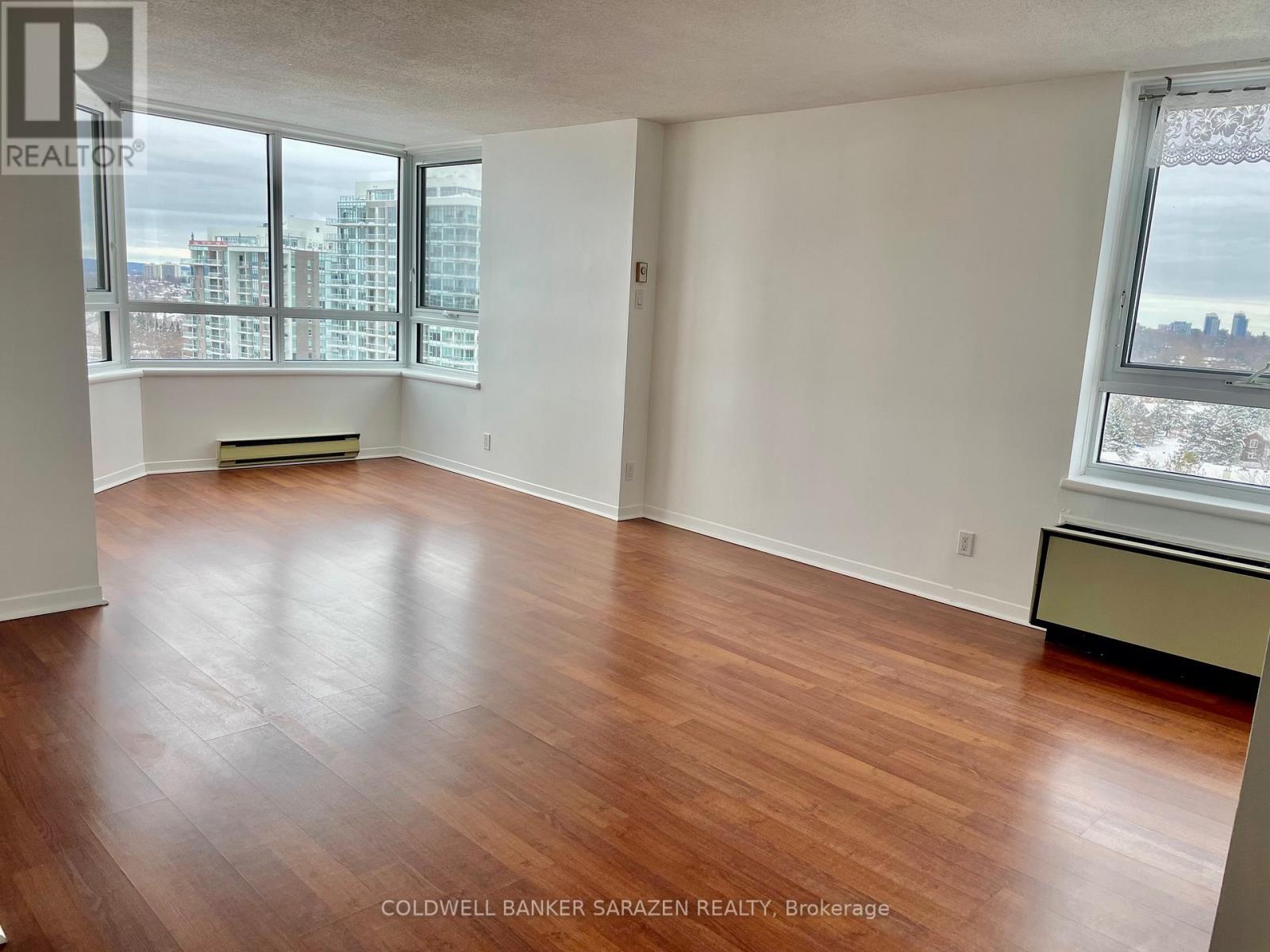 1215 - 80 Sandcastle Drive