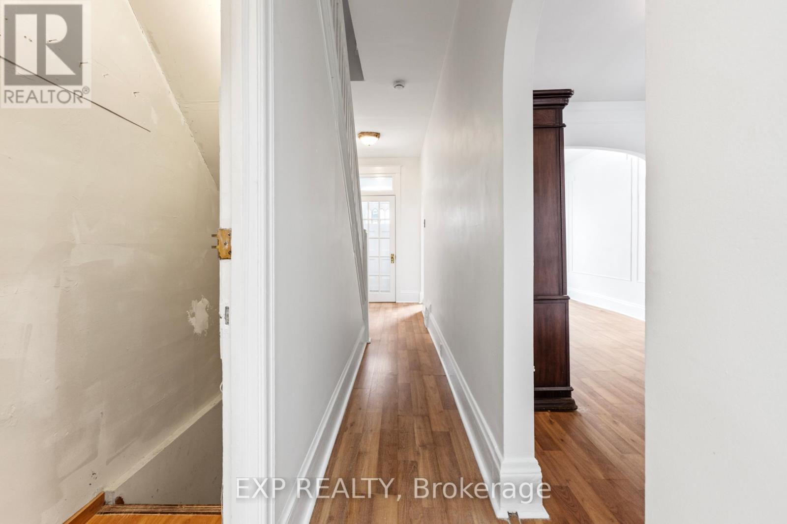 294 Clarence Street, Unit 292