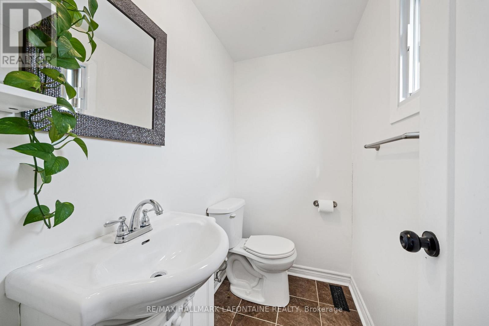 2275 Orient Park Drive