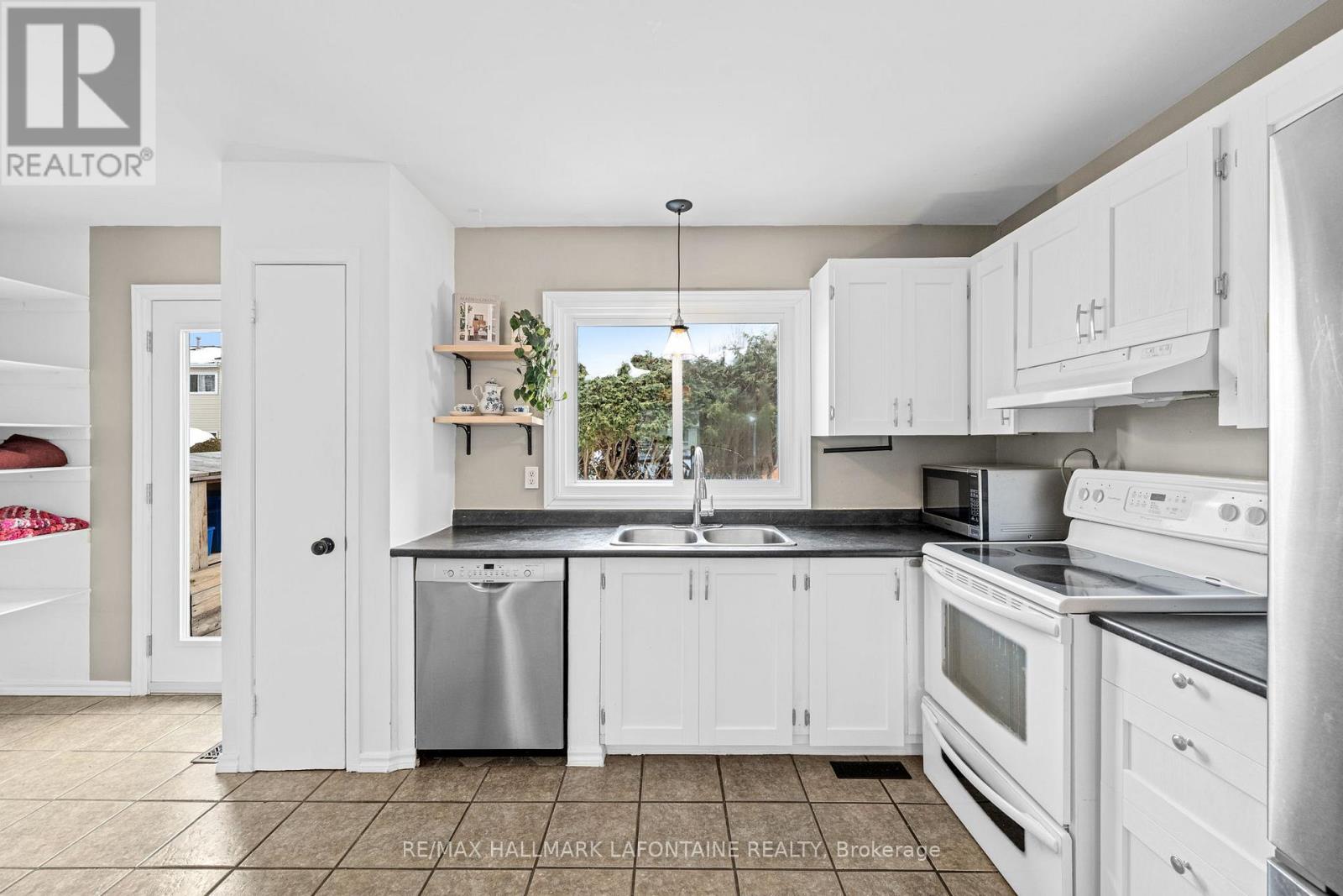 2275 Orient Park Drive