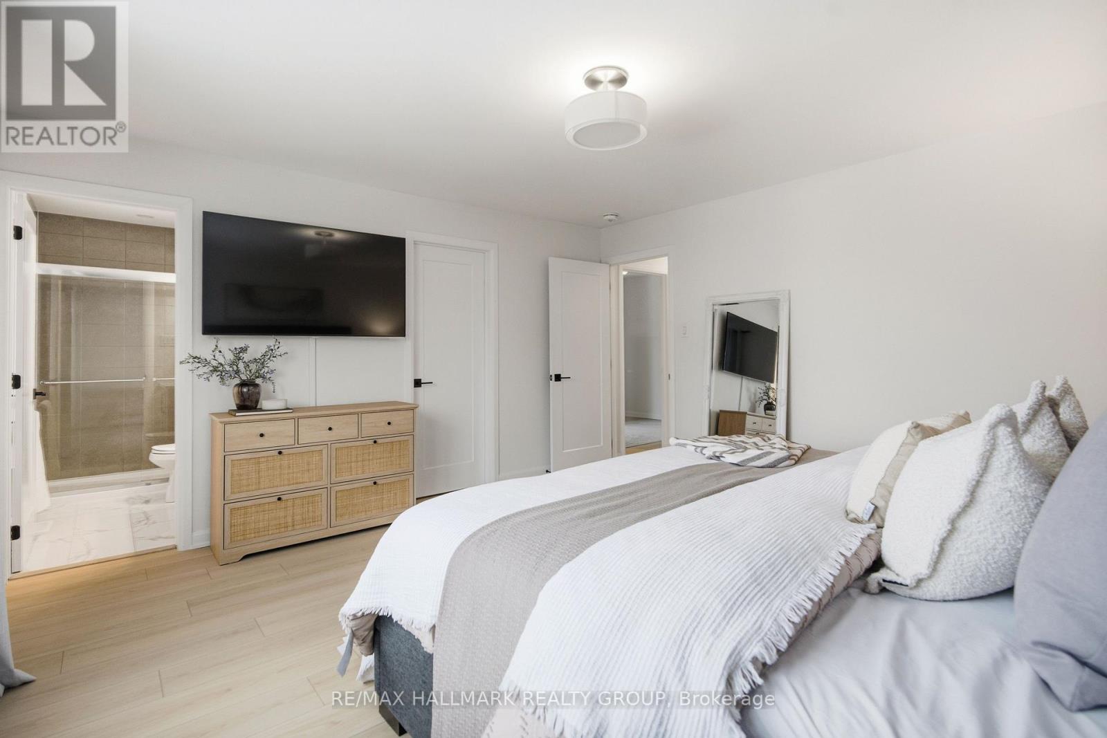 120 Lynn Coulter Street