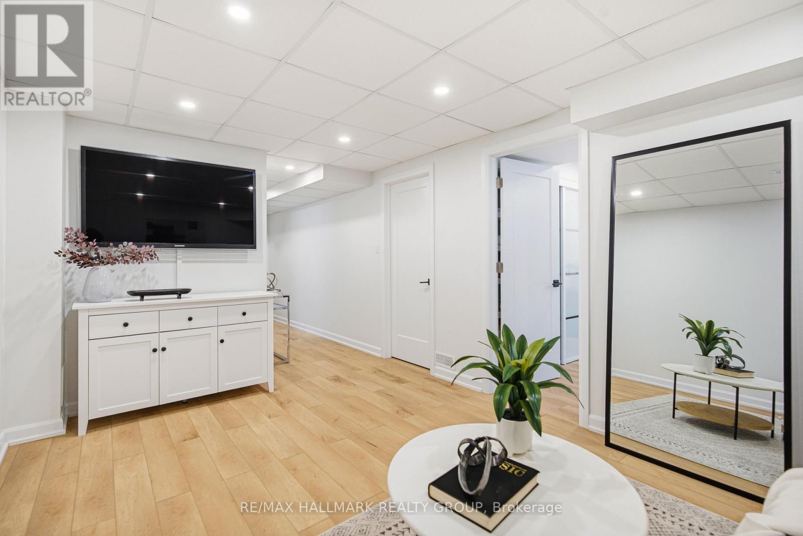 120 Lynn Coulter Street