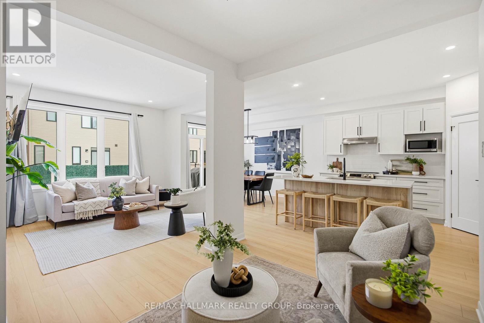 120 Lynn Coulter Street