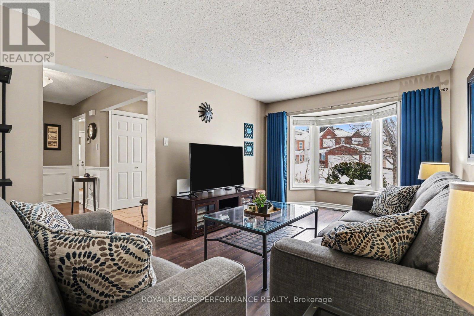 1606 Westport Crescent