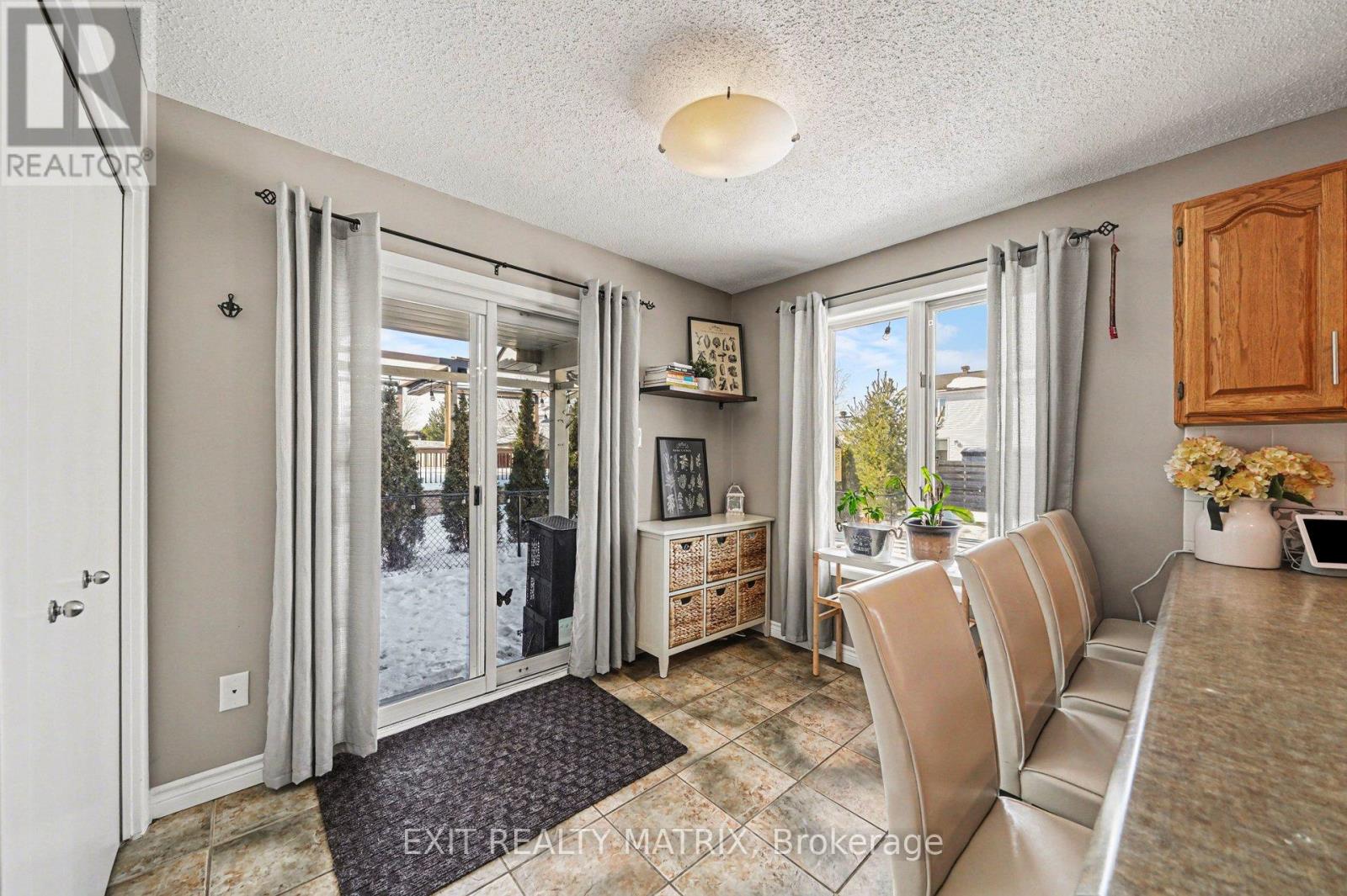 39 Lapointe Boulevard