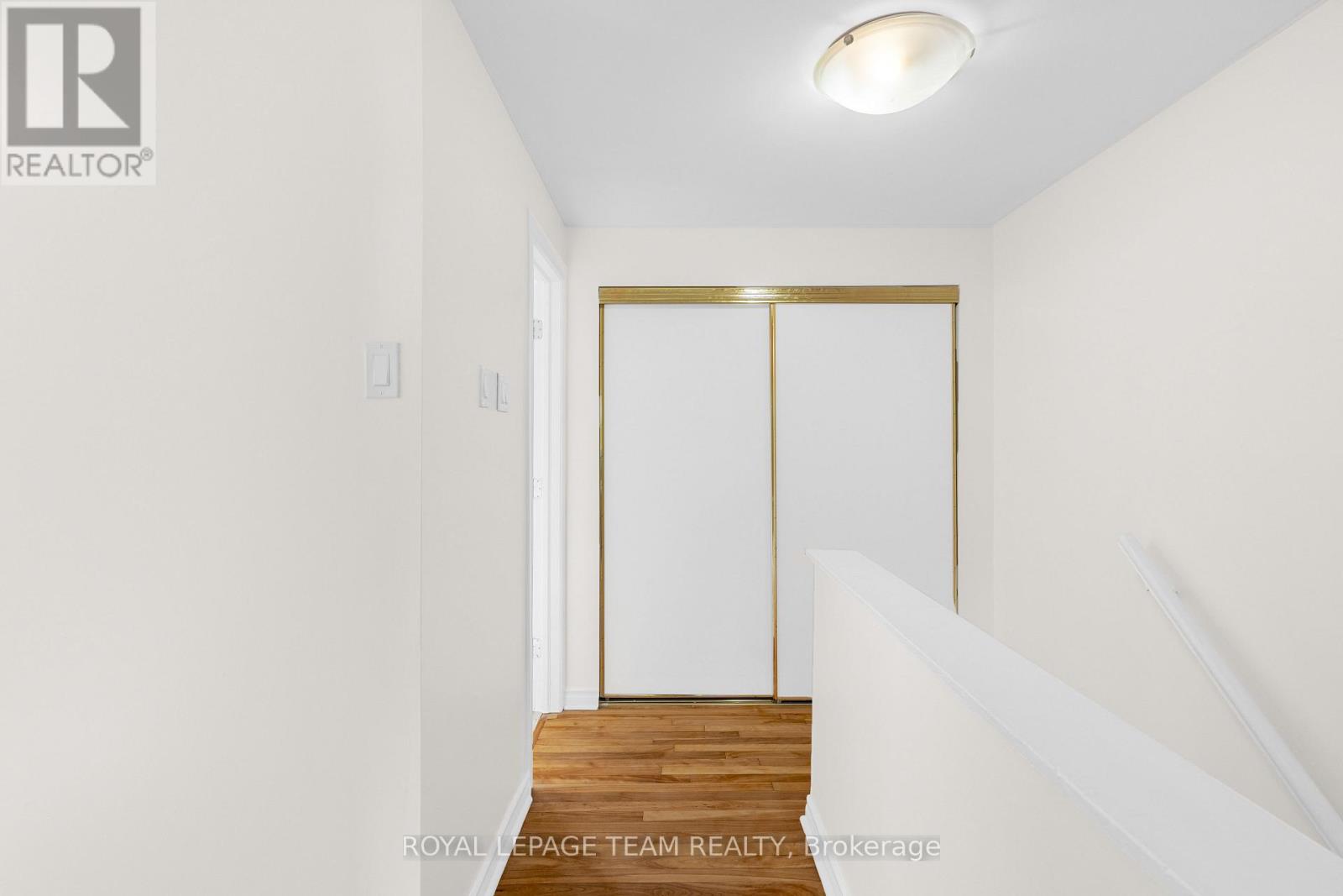 852 Borthwick Avenue