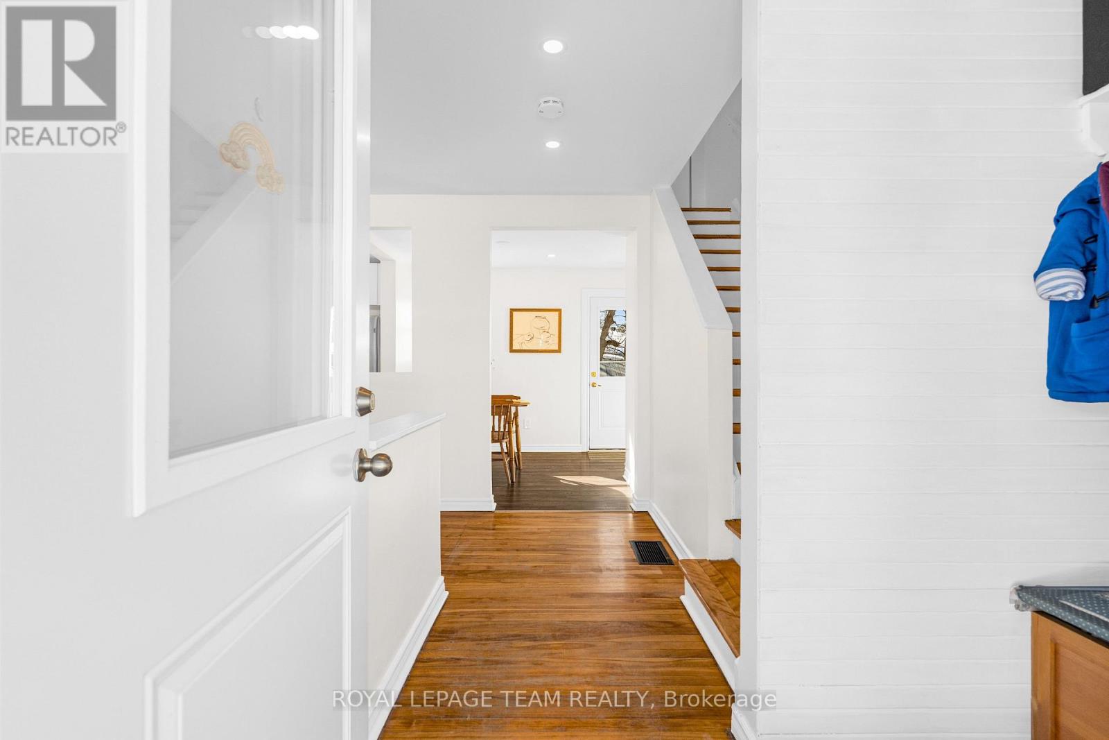 852 Borthwick Avenue