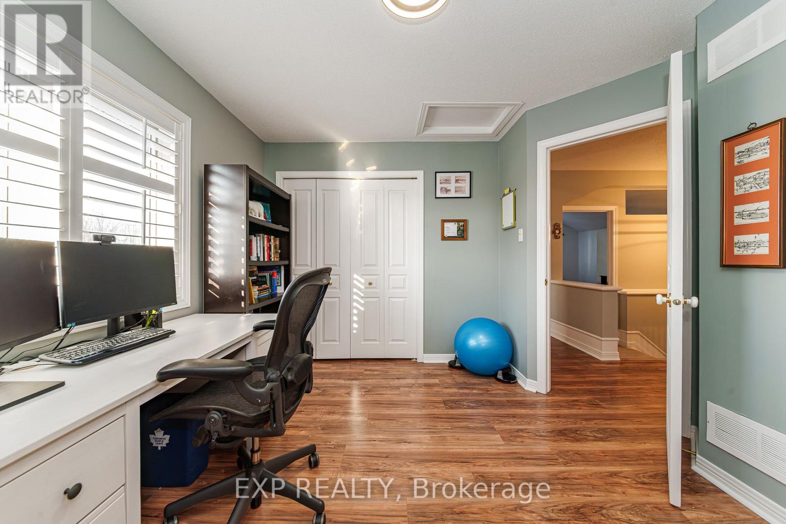 4466 Shoreline Drive