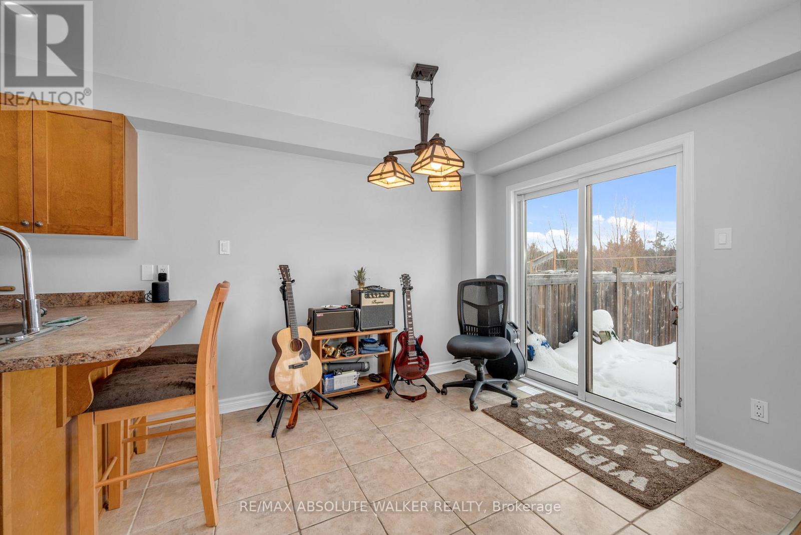 2351 Glandriel Crescent