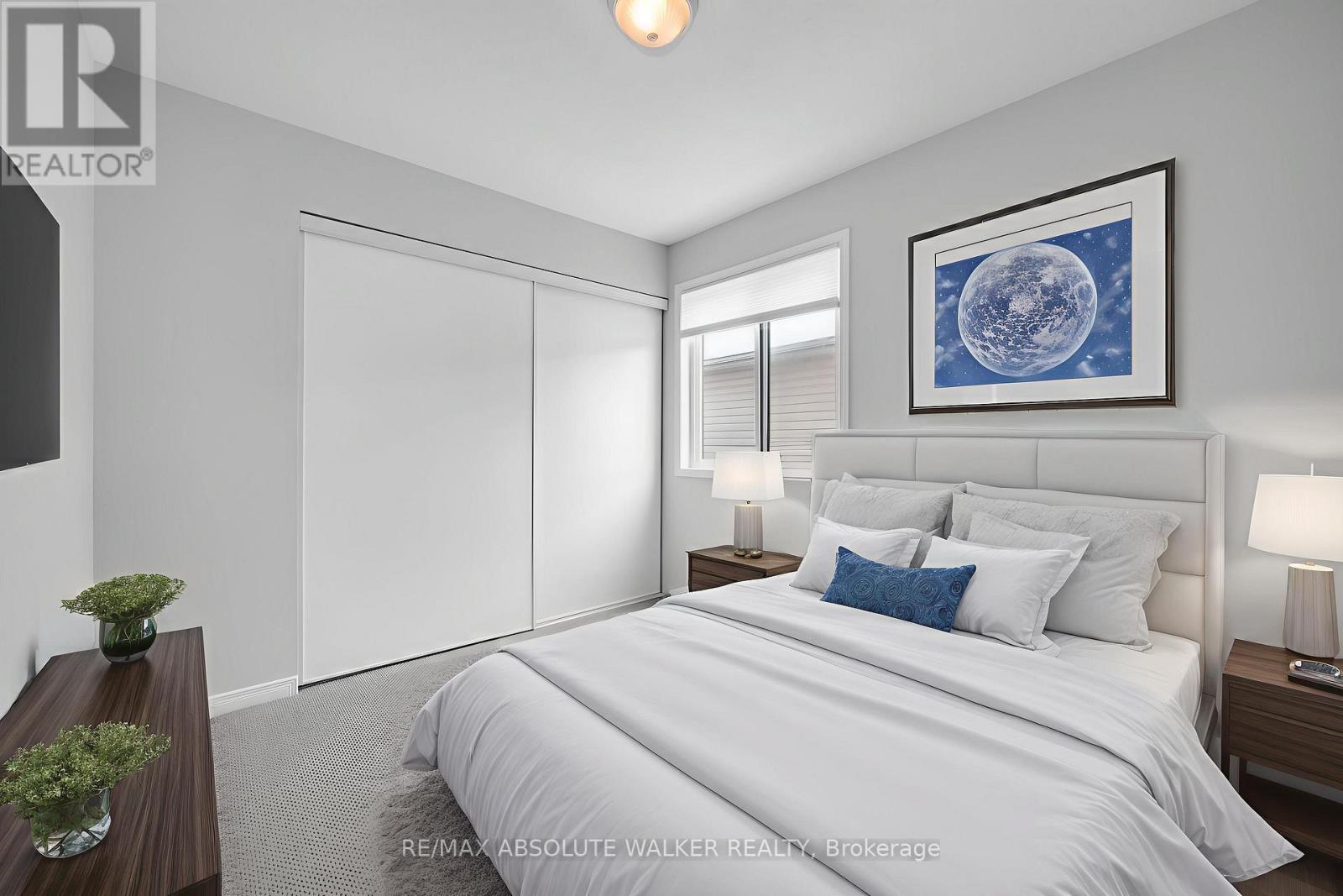 2351 Glandriel Crescent