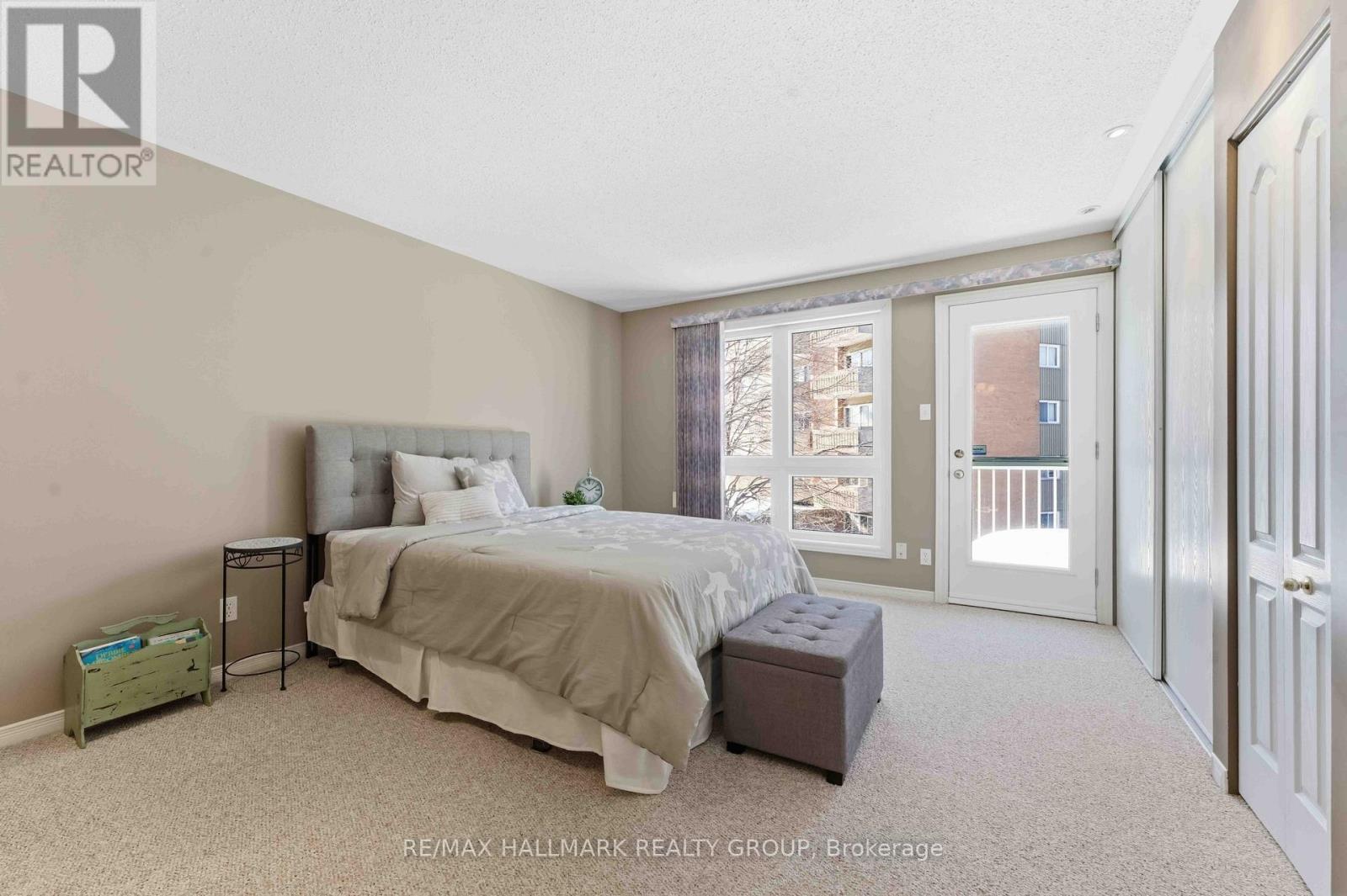 21 - 1660 Locksley Lane