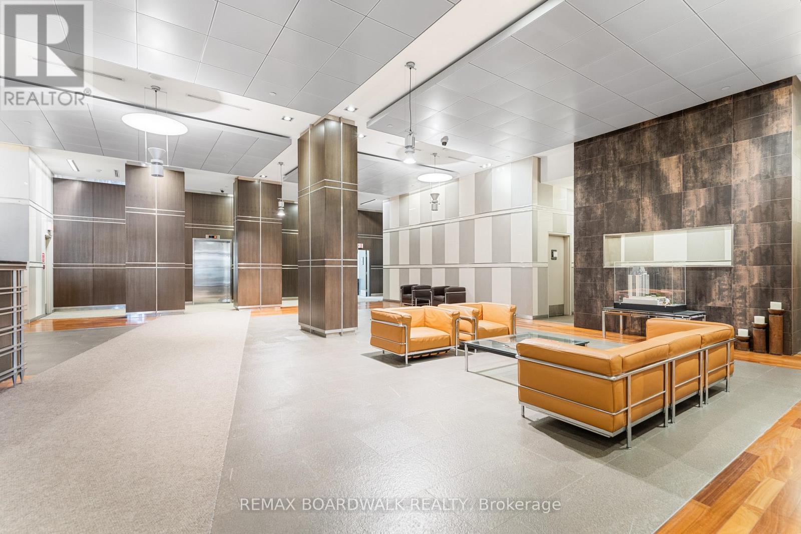 401 - 90 George Street