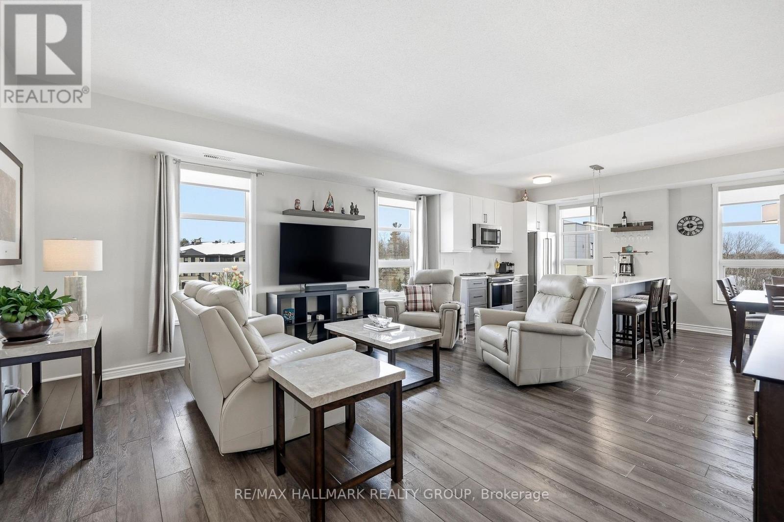 404 - 215 Titanium Private