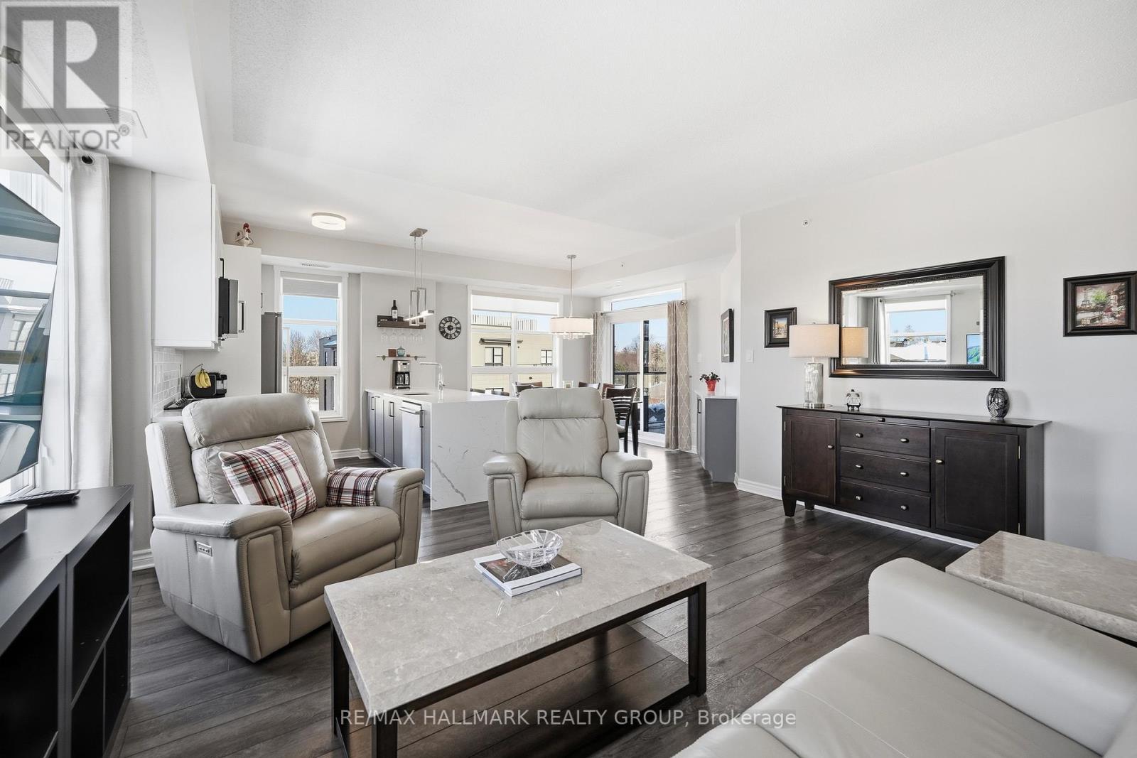 404 - 215 Titanium Private