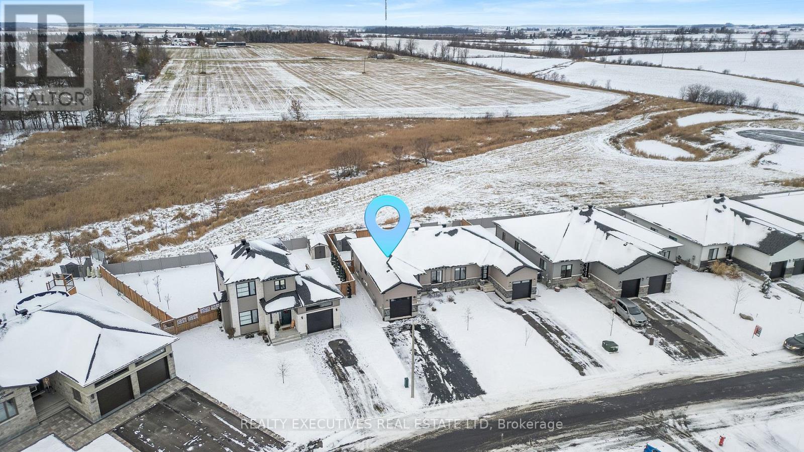 460 Arora Crescent S