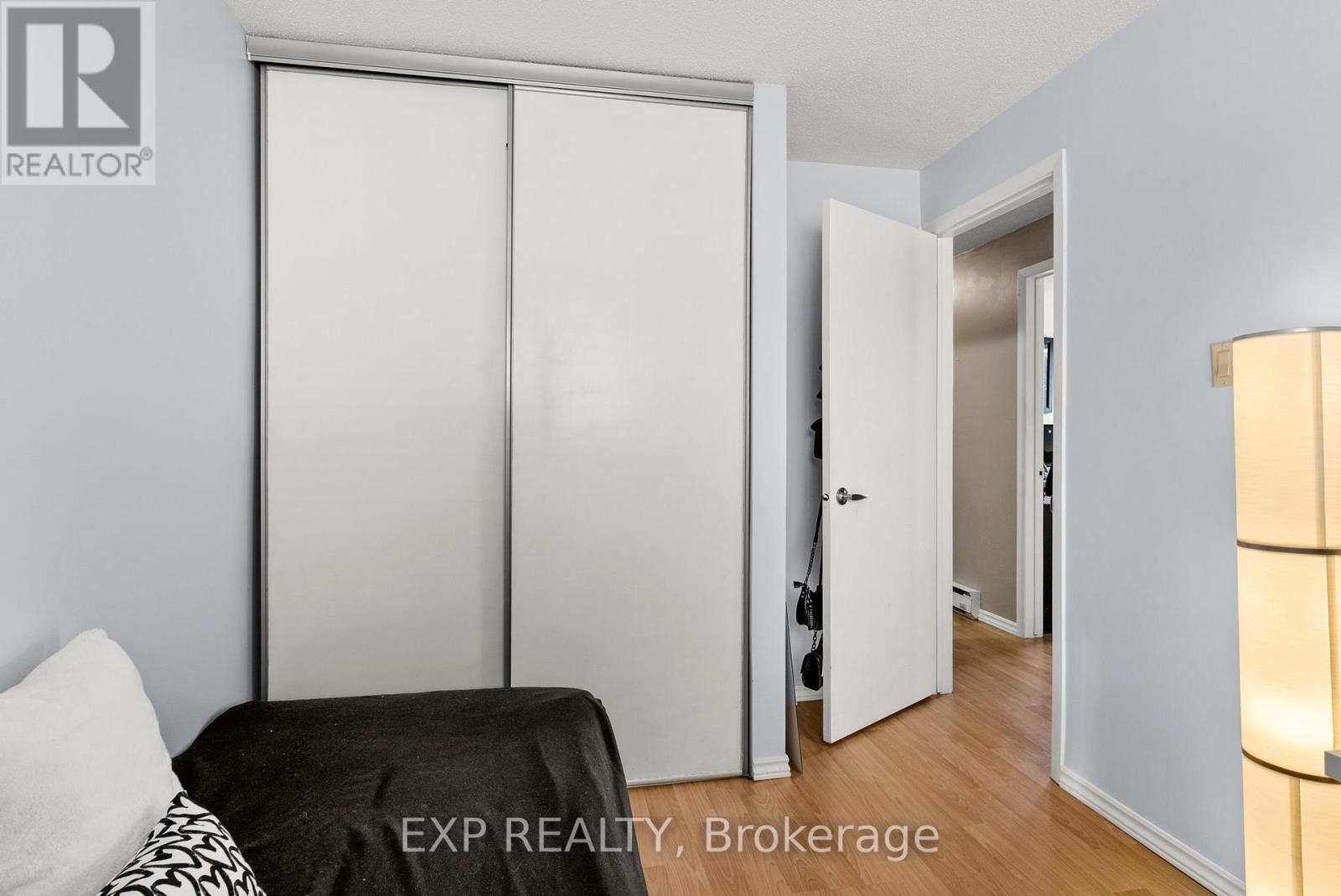 4 - 260 Fenerty Court