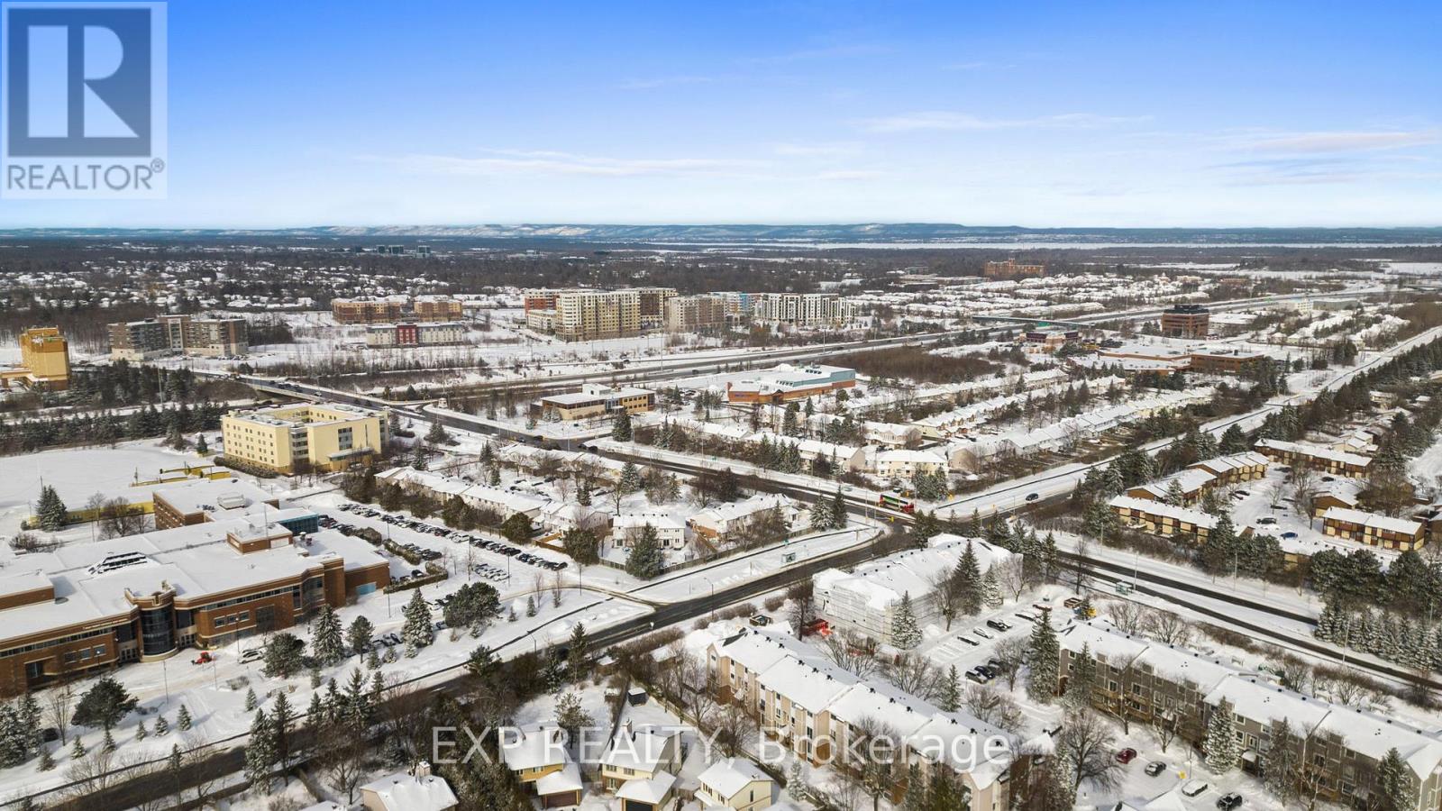 4 - 260 Fenerty Court