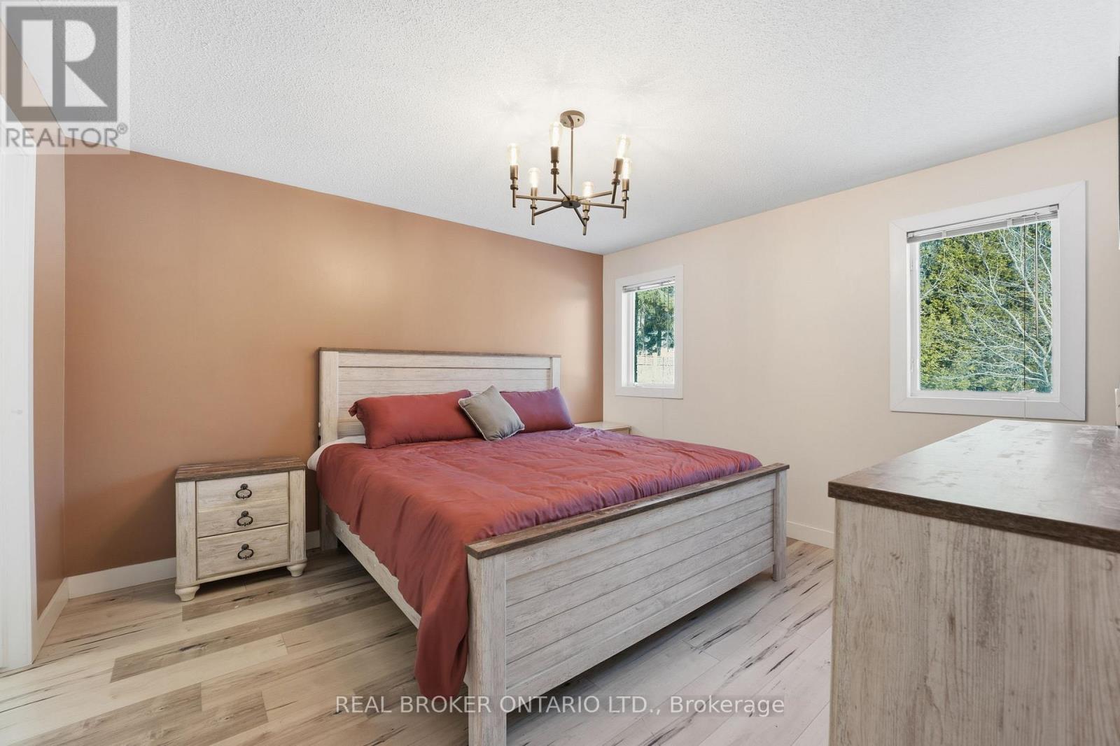 1391 Sutherland Drive