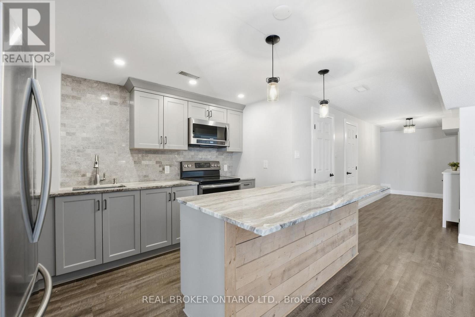 1391 Sutherland Drive