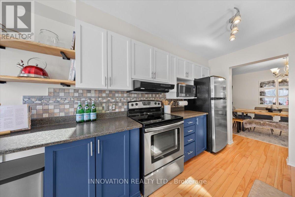 4 Sheppard's Glen Avenue