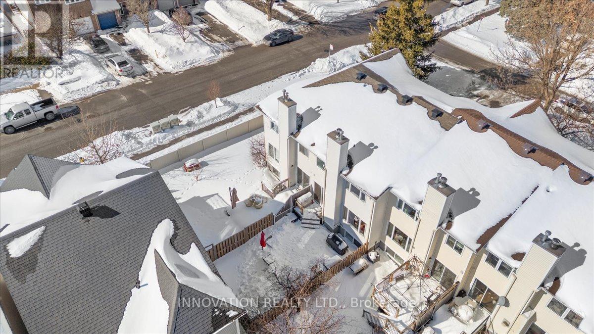 4 Sheppard's Glen Avenue