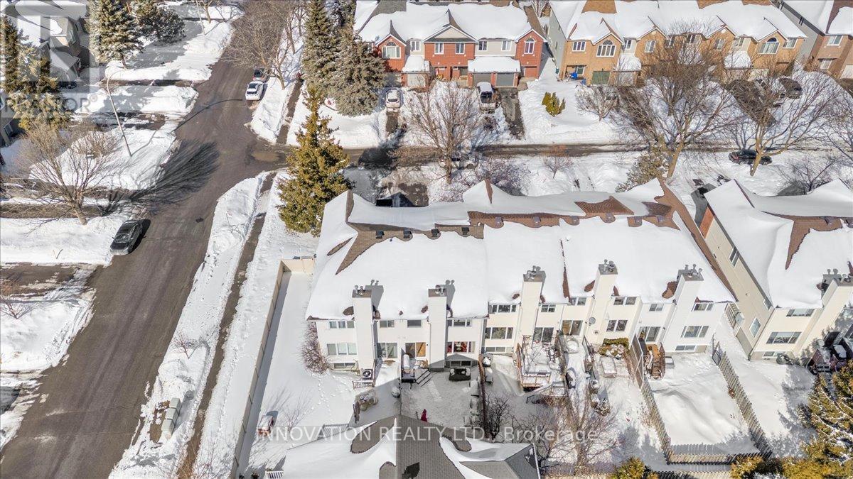 4 Sheppard's Glen Avenue