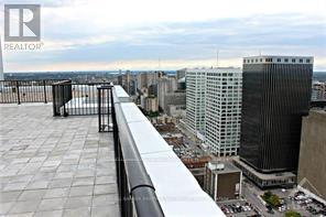 2603 - 179 Metcalfe Street