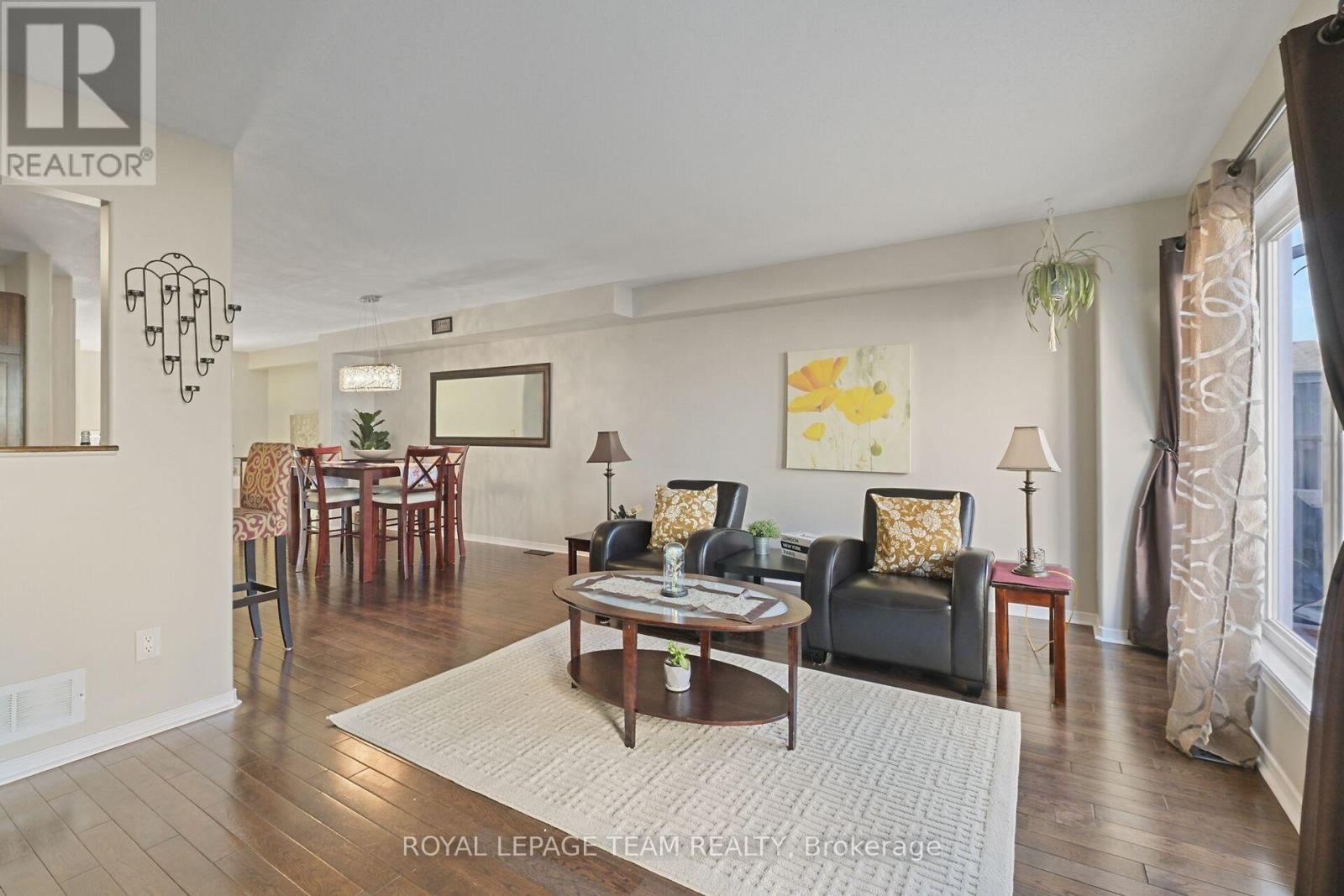 215 Parkrose Private