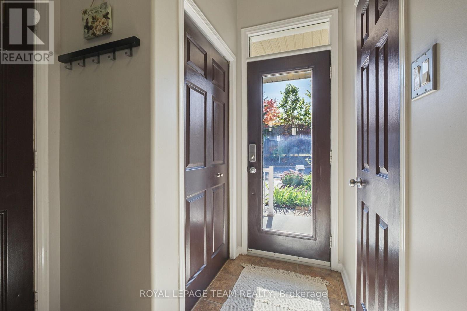 215 Parkrose Private