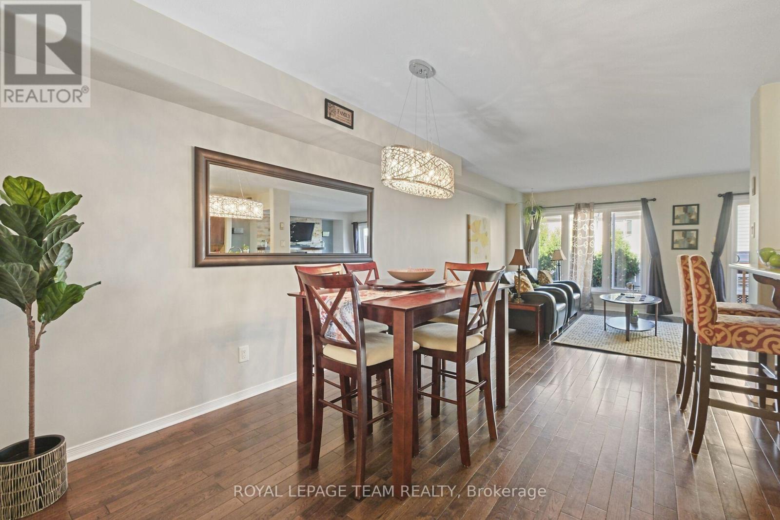 215 Parkrose Private