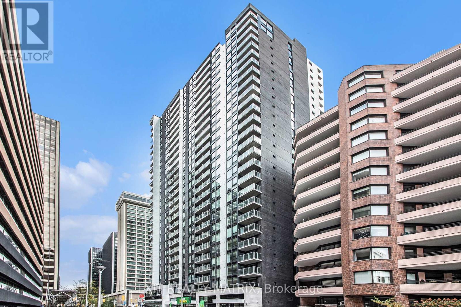 1101 - 340 Queen Street