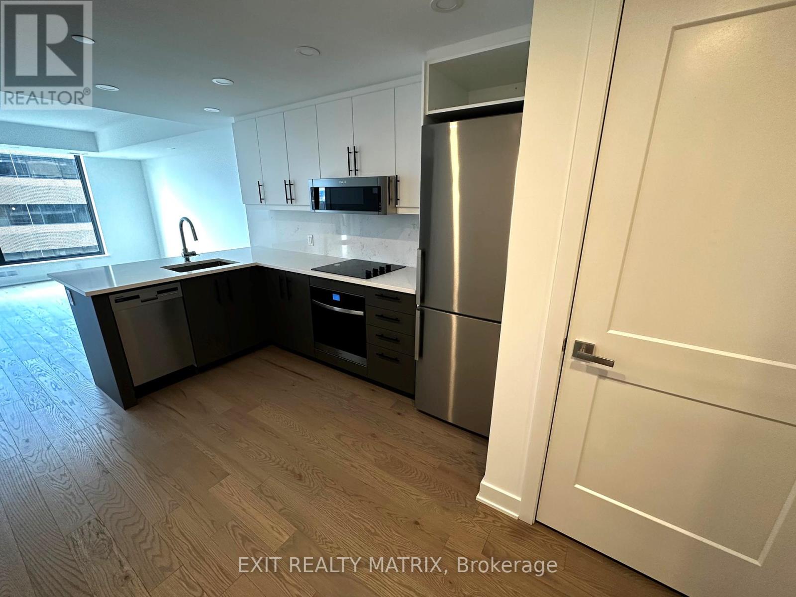 1101 - 340 Queen Street