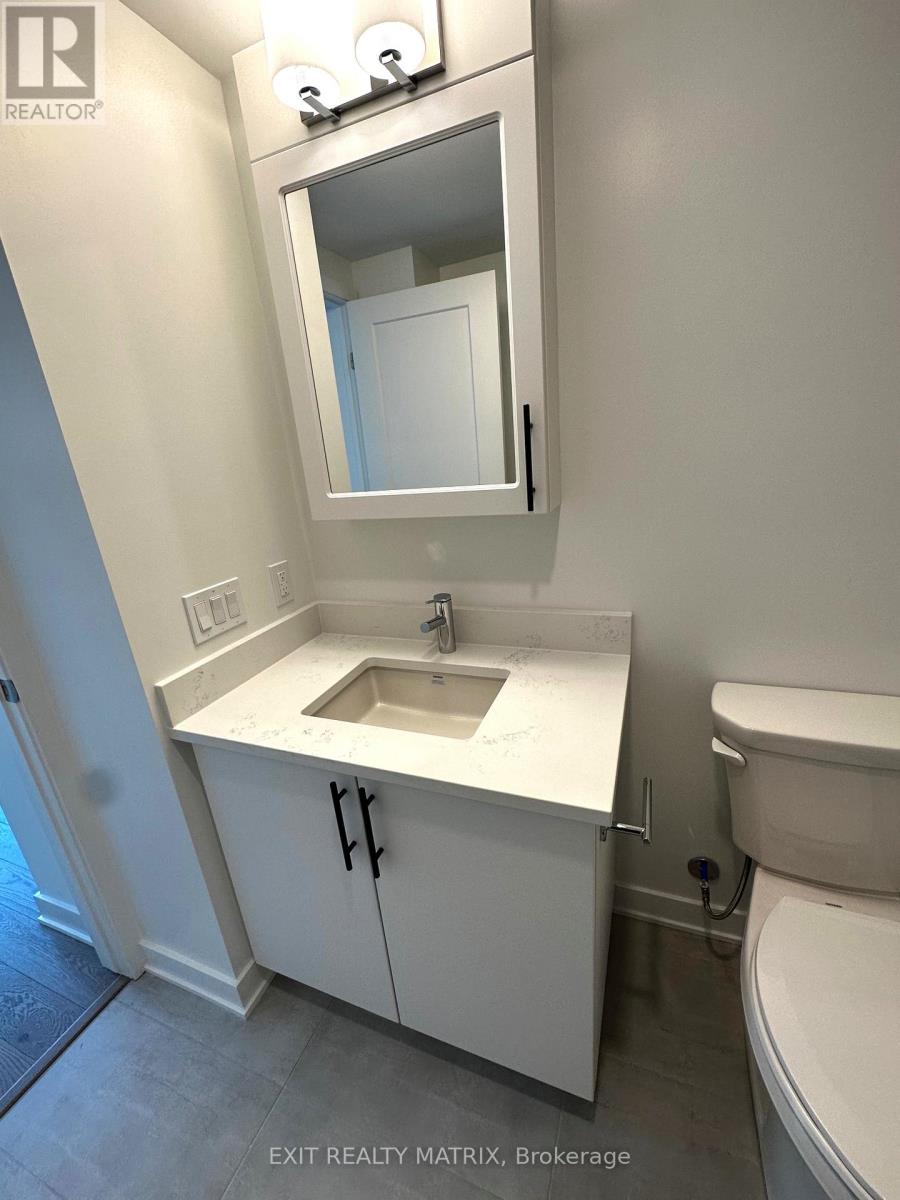 1101 - 340 Queen Street