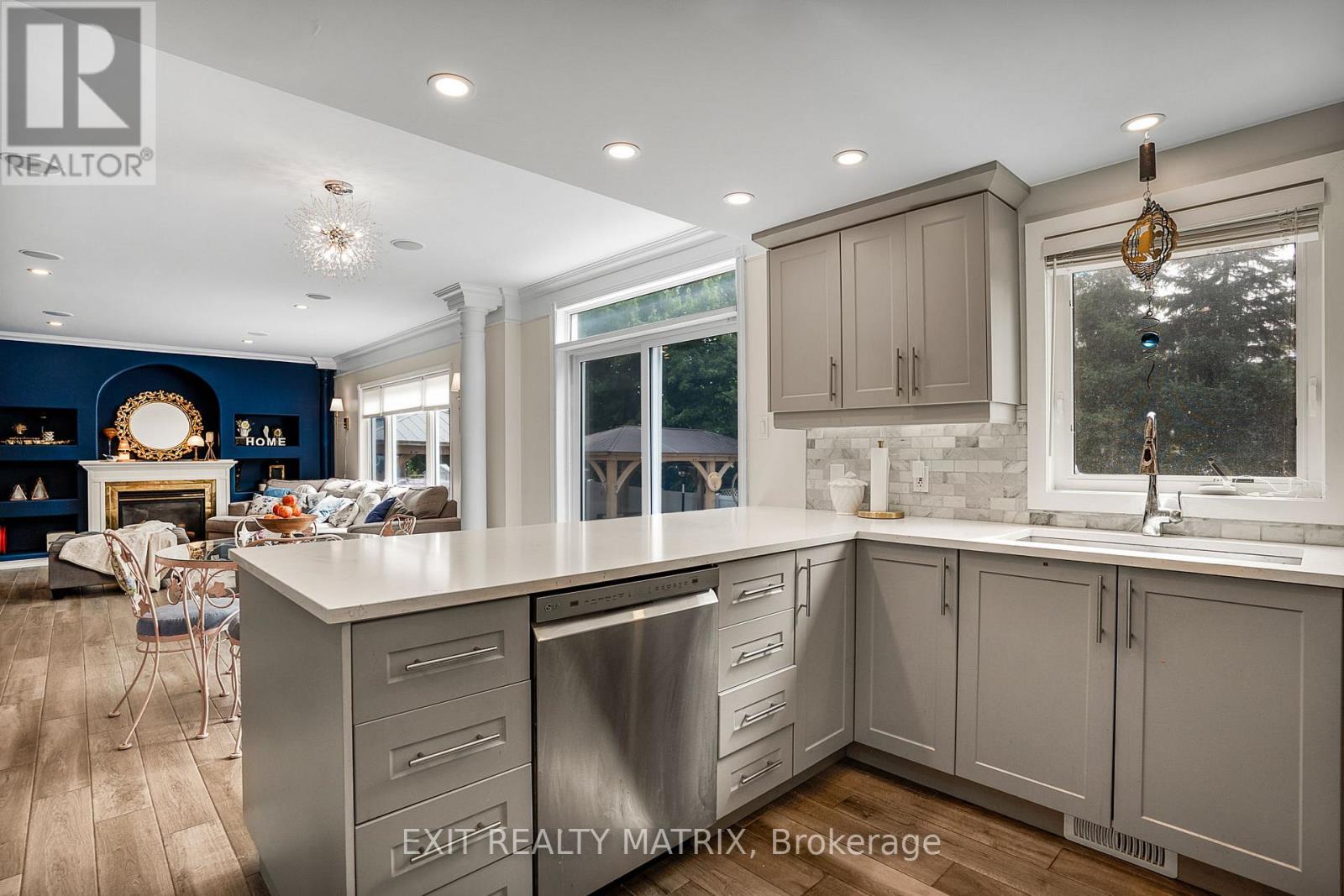 116 Lamadeleine Boulevard