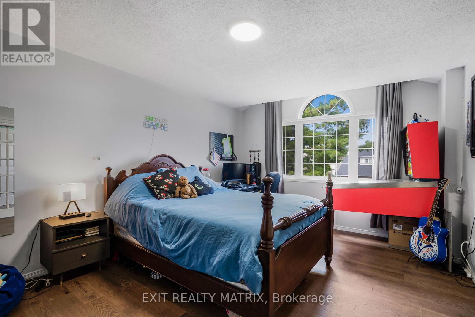 116 Lamadeleine Boulevard