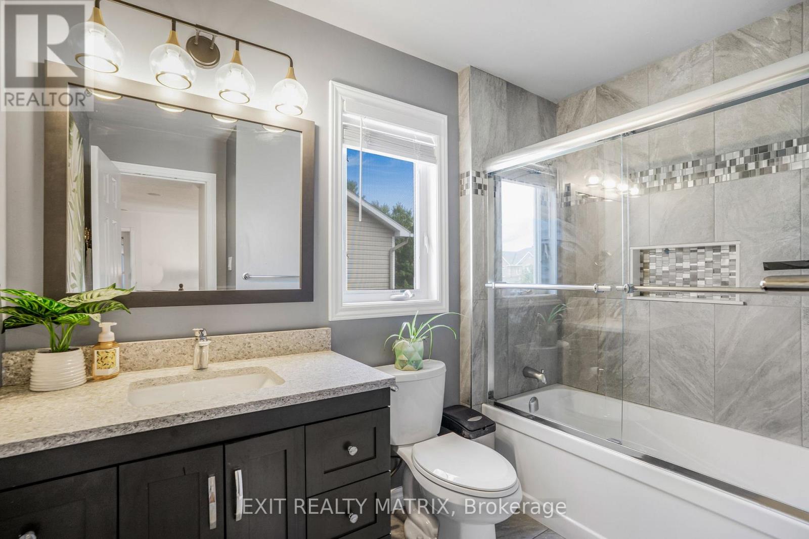 116 Lamadeleine Boulevard