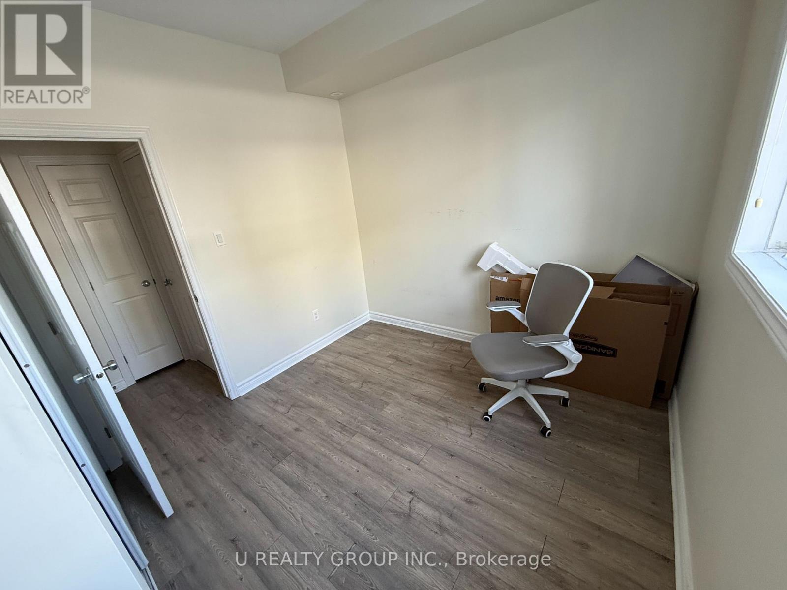 4 - 175 Water Bridge Drive