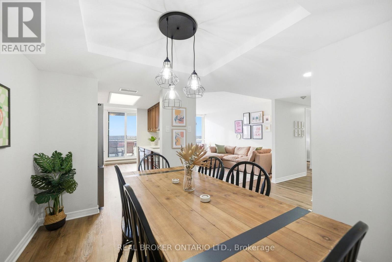 703 - 100 Grant Carman Drive