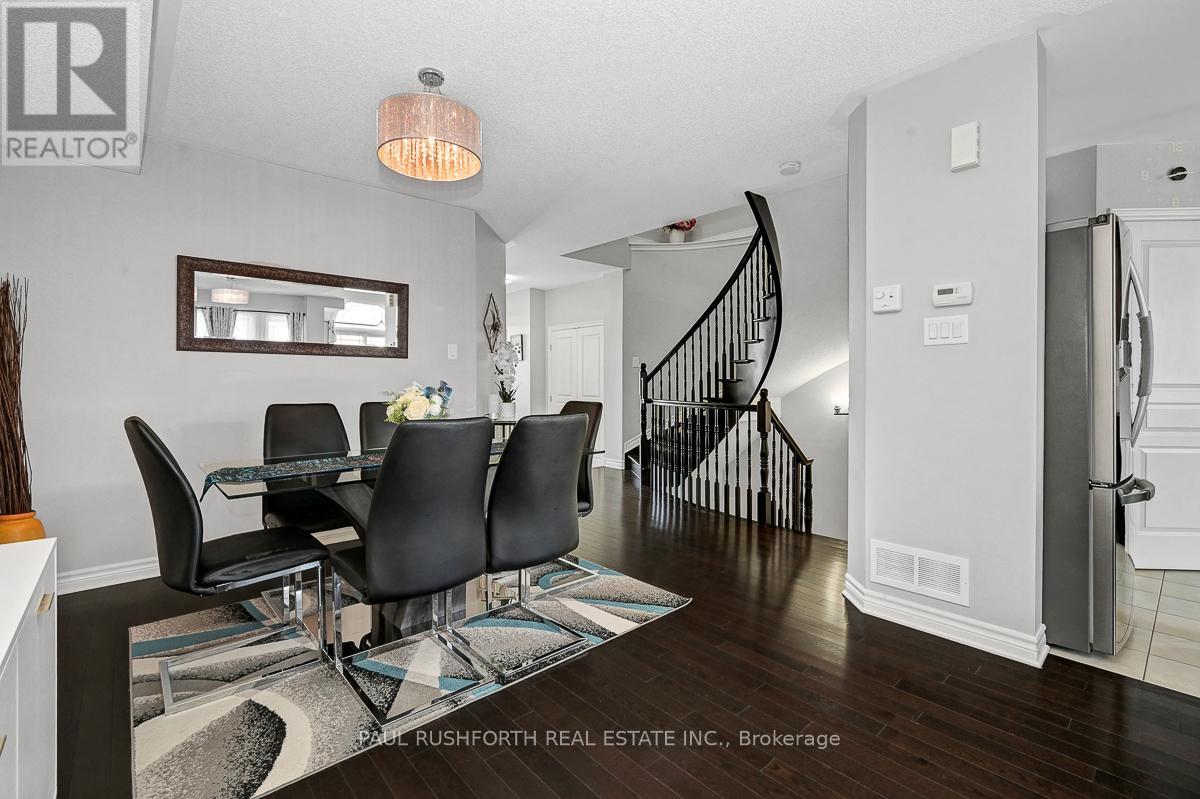 560 Du Pin Rouge Way