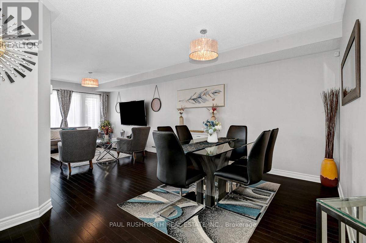 560 Du Pin Rouge Way