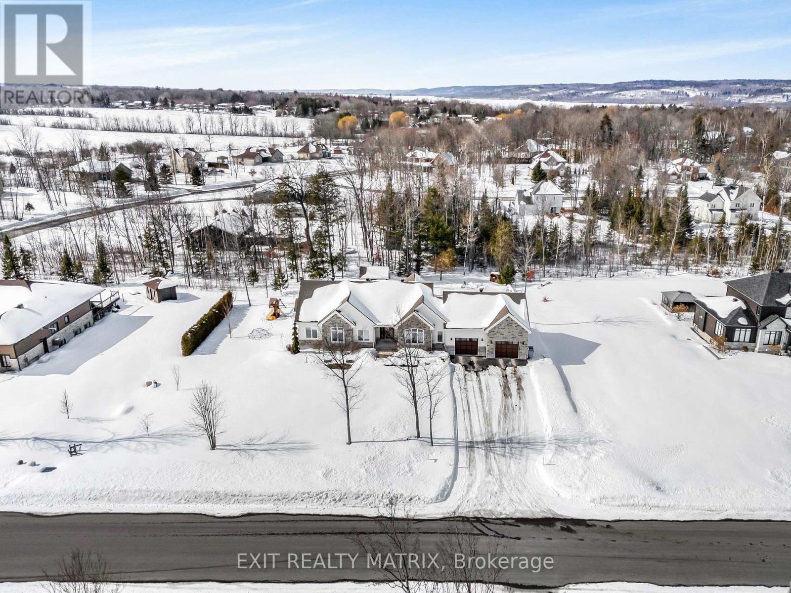 58 De La Seigneurie Street