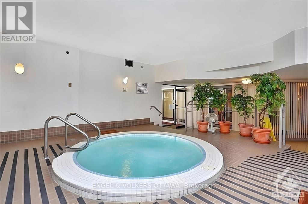 2306 - 1480 Riverside Drive