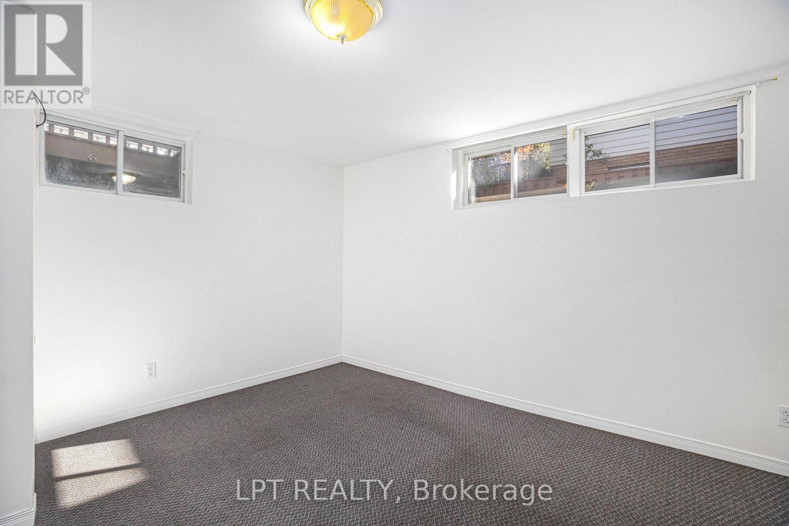 1517 Caverley Street