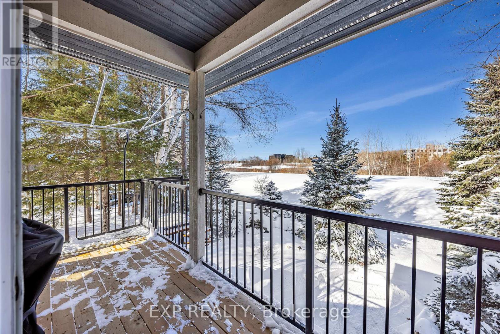 46 Marsh Sparrow Private