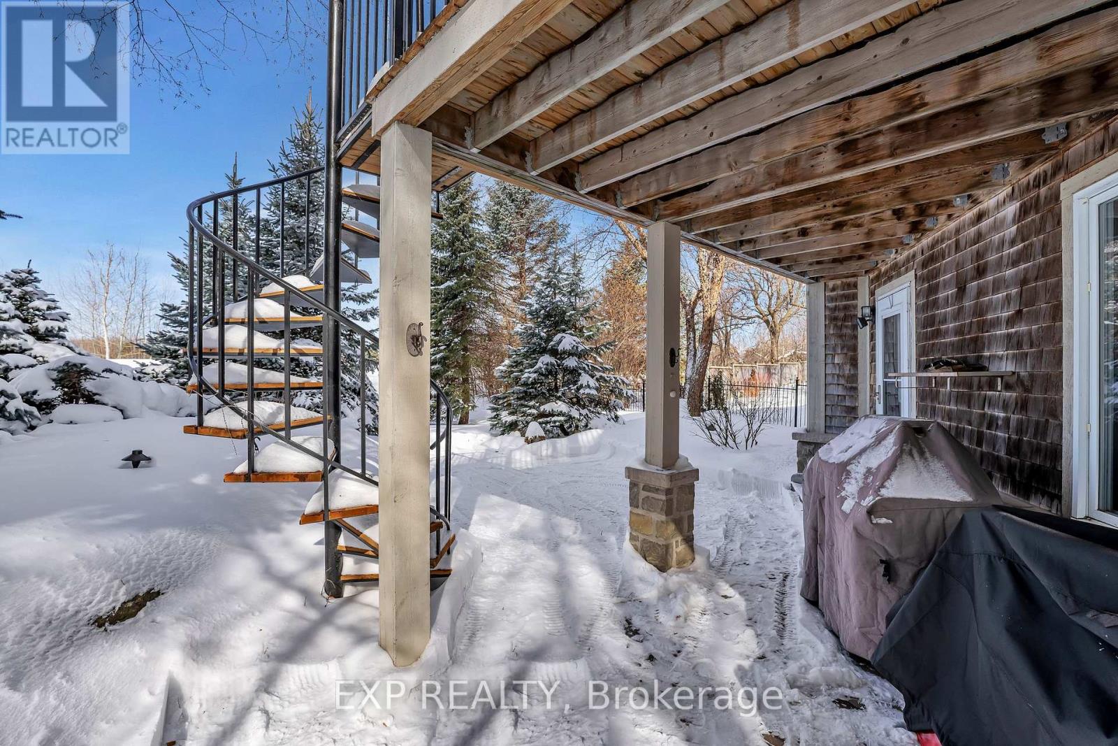 46 Marsh Sparrow Private