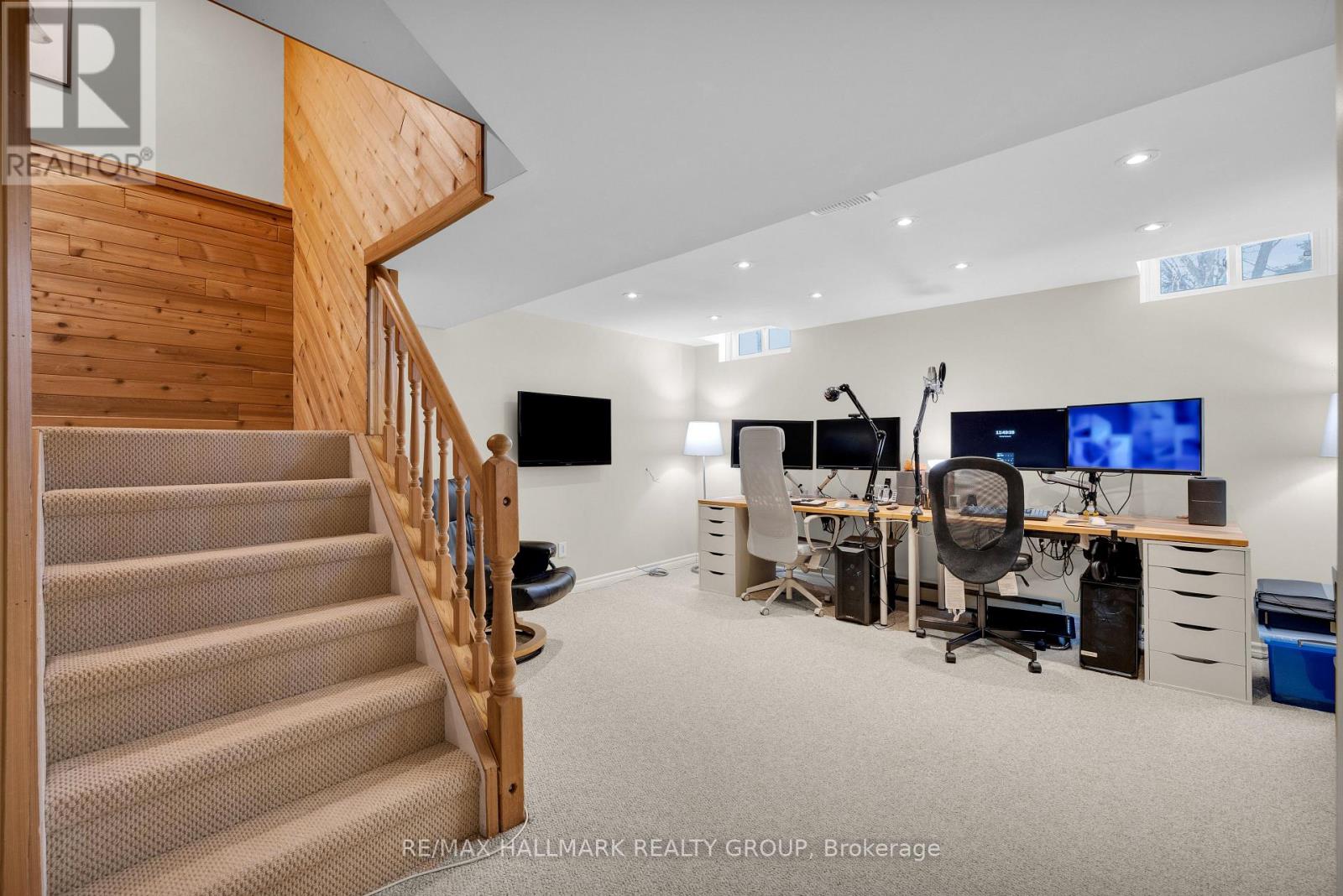 17 Glenmoriston Avenue