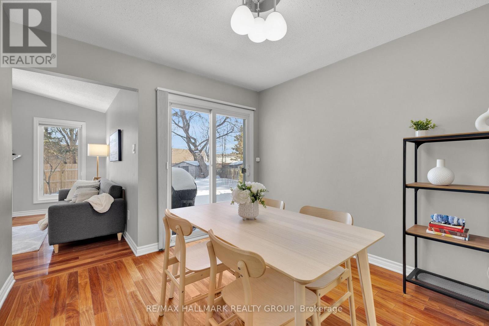 17 Glenmoriston Avenue