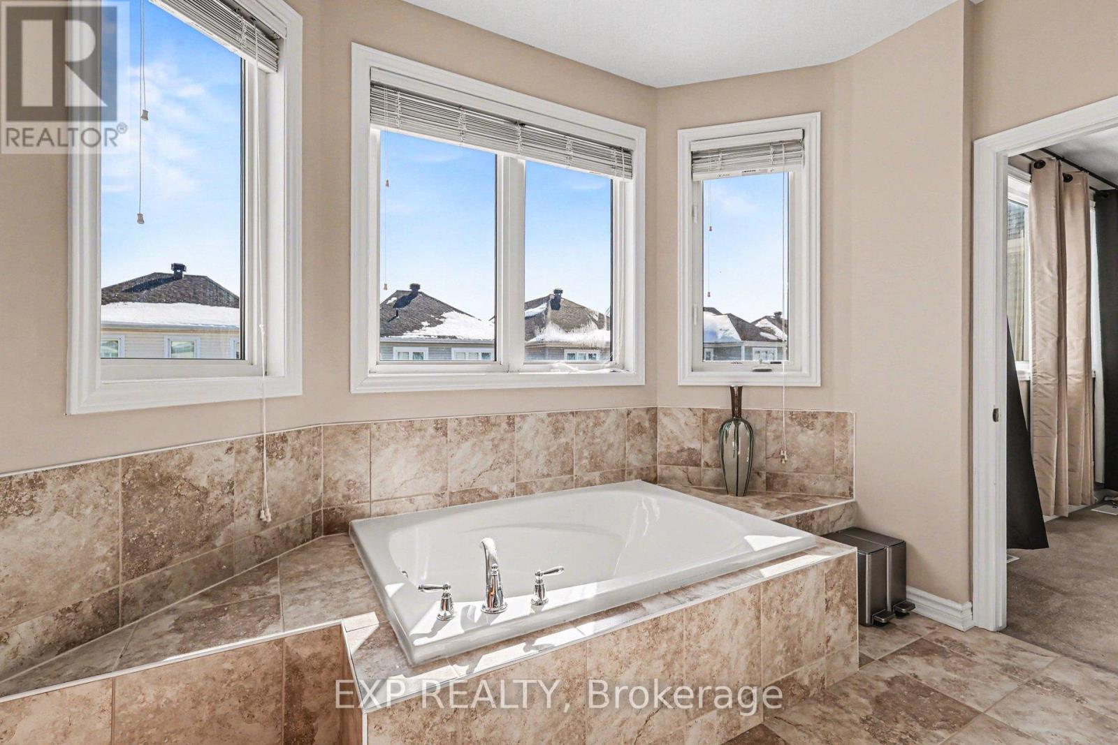 90 Switch Grass Crescent